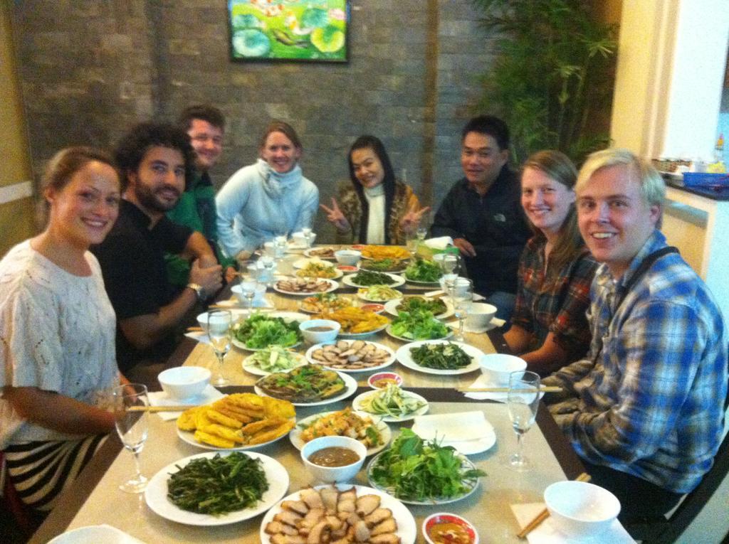 Viets Family River - Hoi An Homestay Extérieur photo